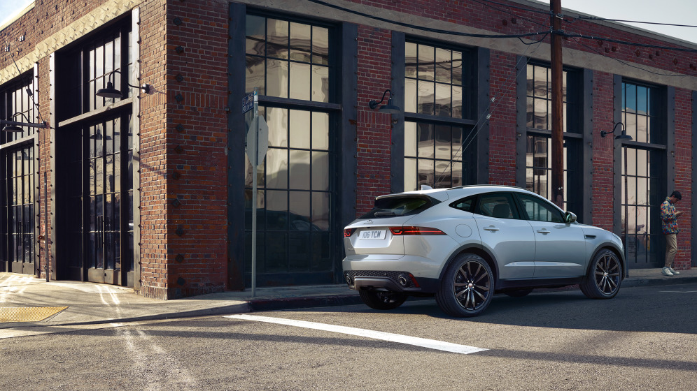 Jaguar E-Pace 3