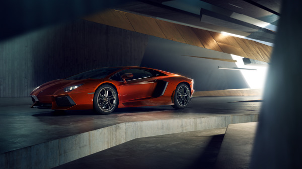 Lamborghini Aventador 3