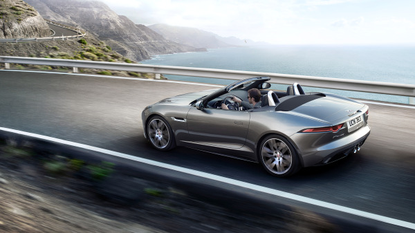 Jaguar F-Type 6