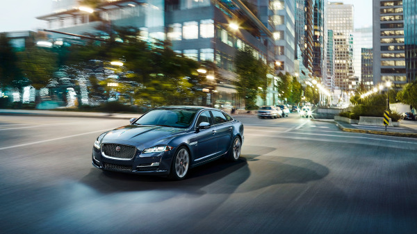 Jaguar XJ 2