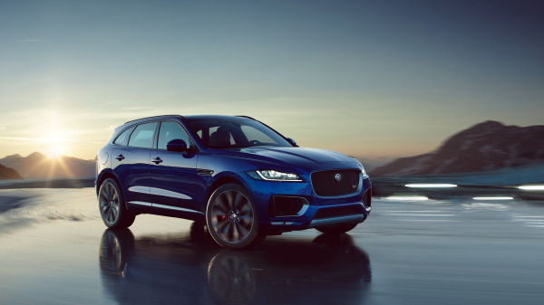 Jaguar F-Pace 3