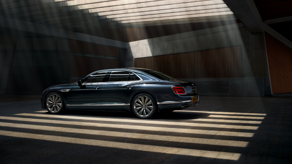The new Bentley Flying Spur 1