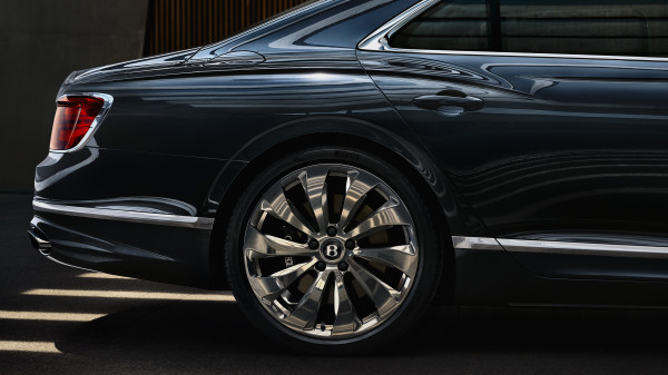 The new Bentley Flying Spur 4