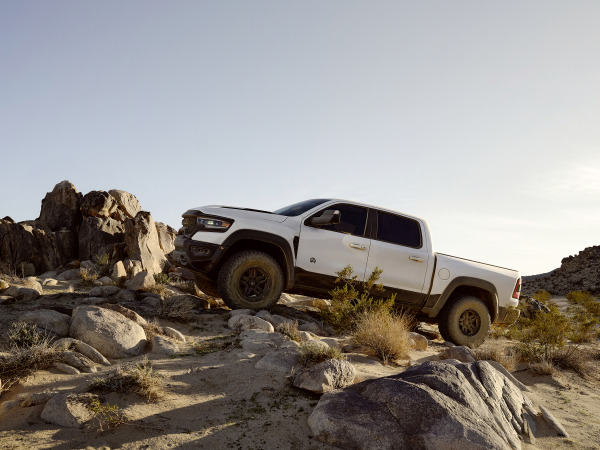 Dodge RAM 3